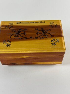 Yellowstone National Park Wood Keepsake Box Jewelry Trinket Souvenir Vintage